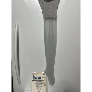 Hanes Discontinued Stardust textured pantyhose backseam sandalfoot silver shadow